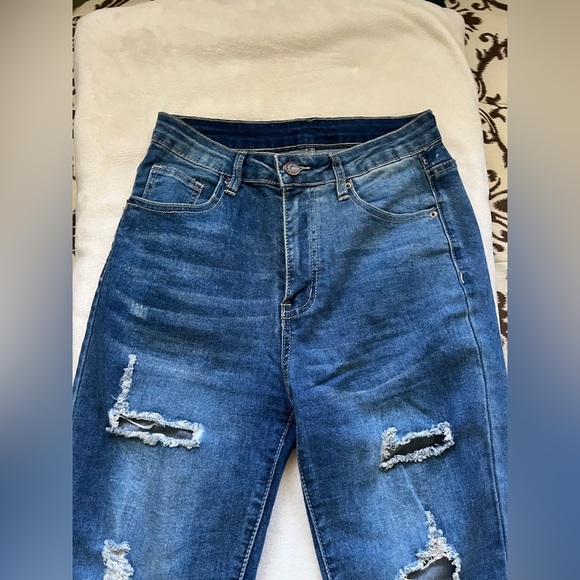 SHIEN high waisted distressed jeans - Picture 3 of 5
